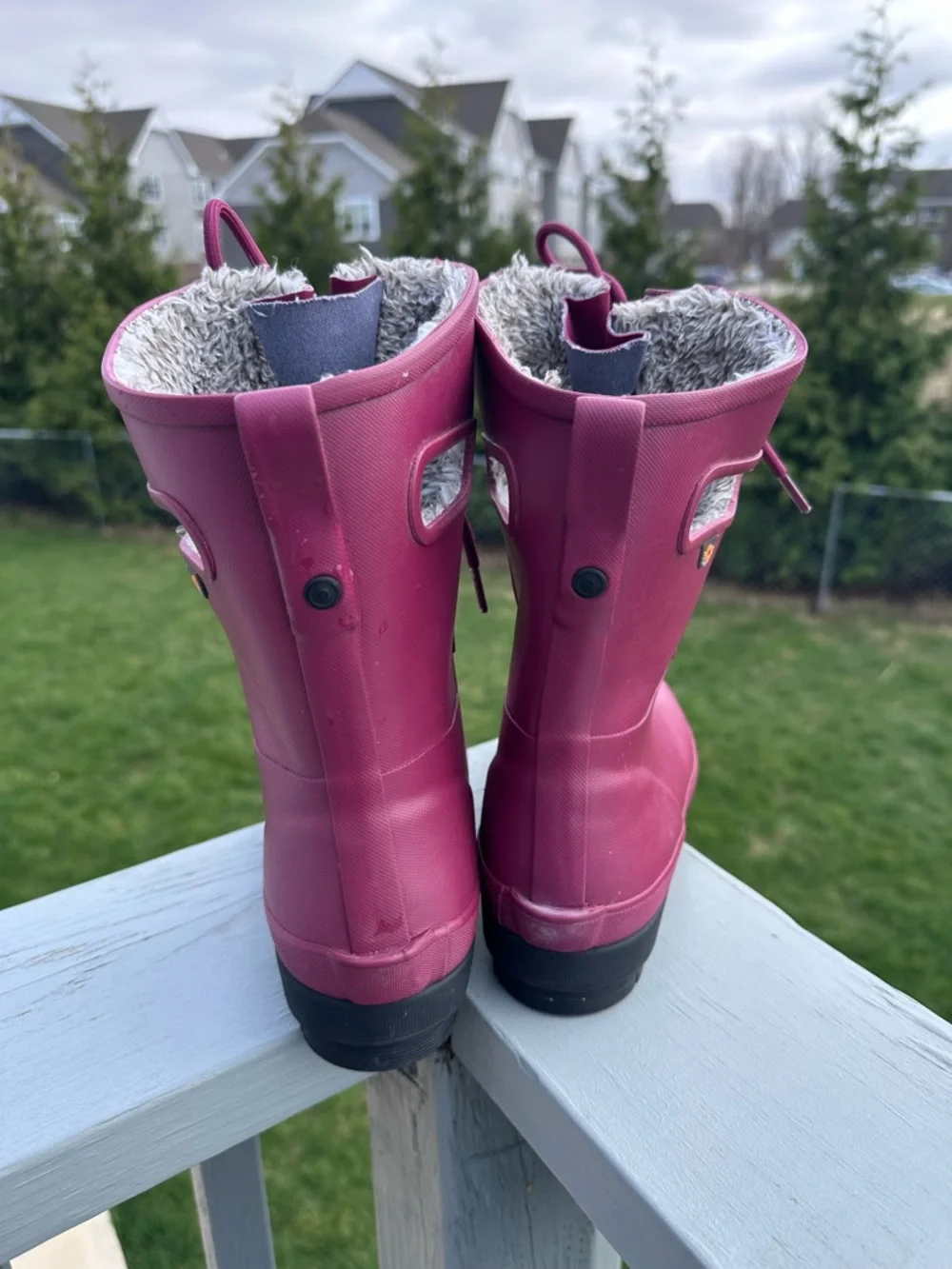 BOGS | Cranberry Amanda Plush II Waterproof Lace-up Rain Boots | Size 6